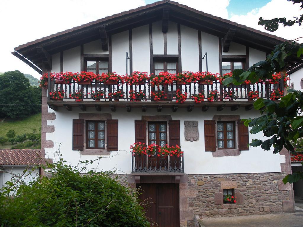 Casa Rural Bordaberea Maya del Baztán Εξωτερικό φωτογραφία